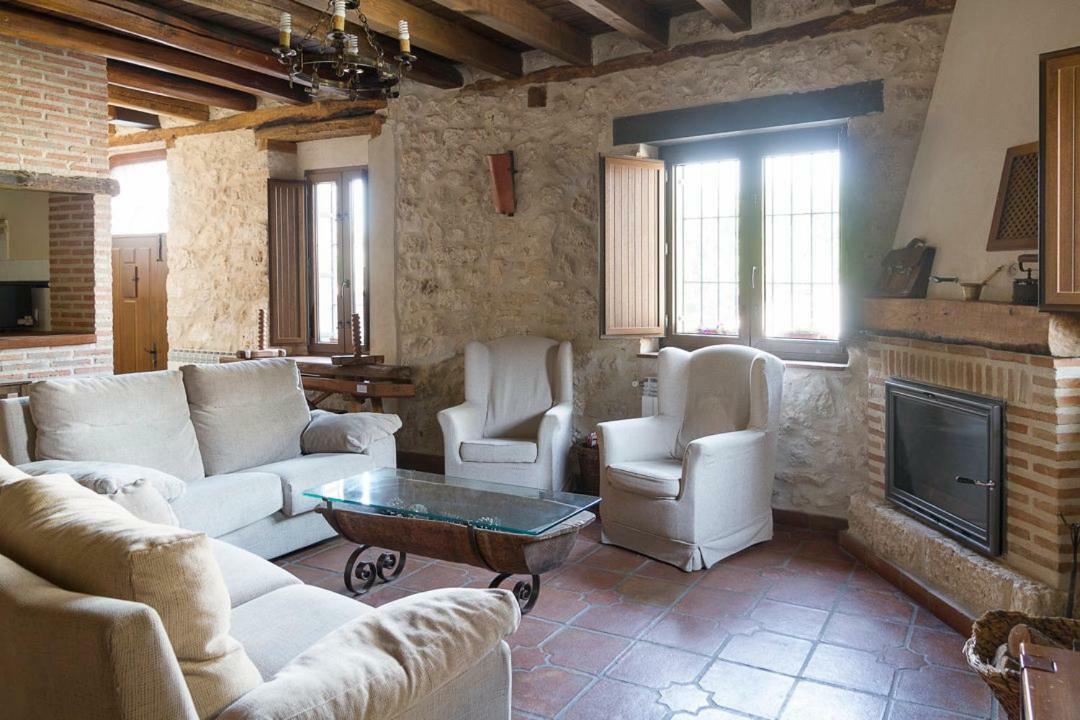 Casa Rural Los Yeros Aldeasona - Segovia Eksteriør billede